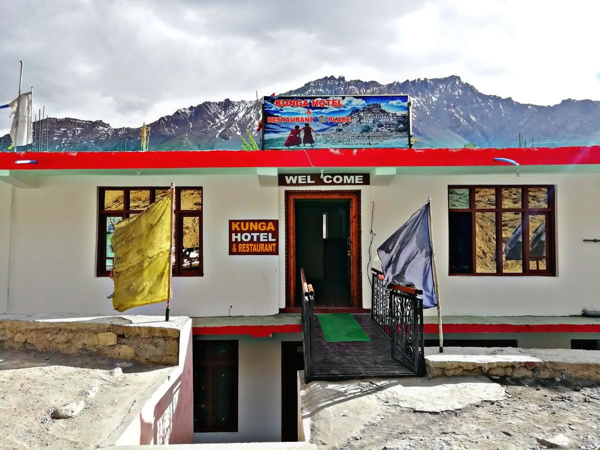 Kunga Hotel And Restaurant Manāli Exterior foto